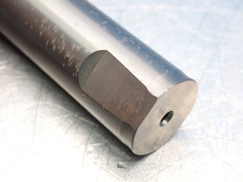 Kyocera Straight Cylindrical Carbide Shank - 250744/000721