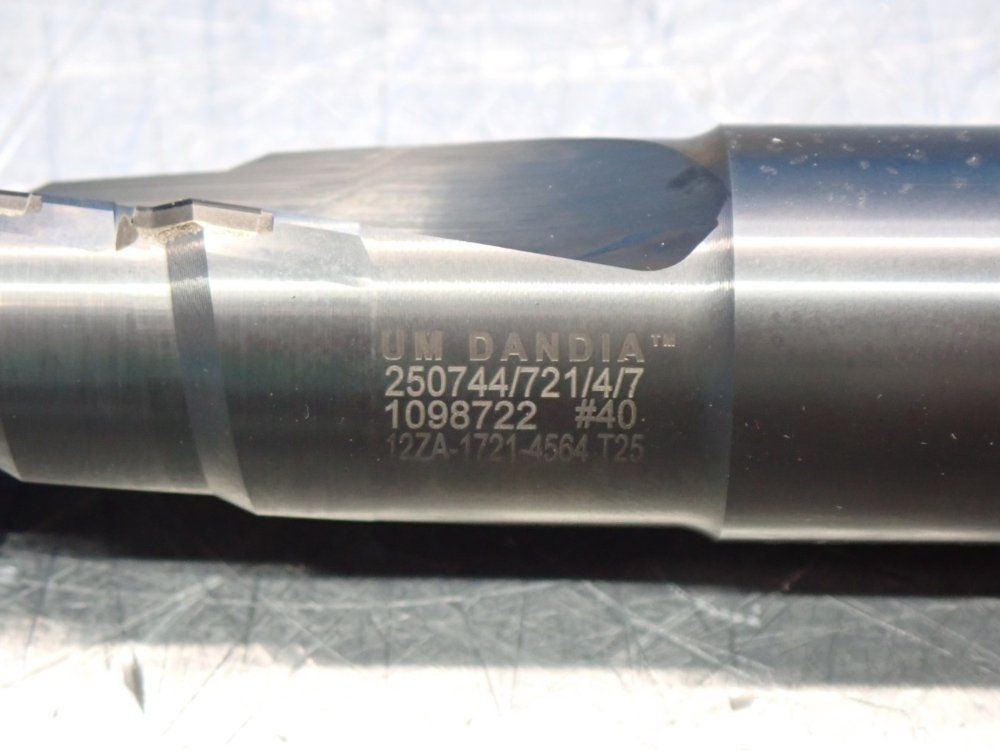 Kyocera Straight Cylindrical Carbide Shank - 250744/000721