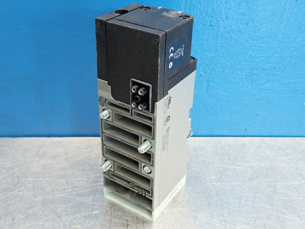 Festo Air Solenoid Valve - 560823