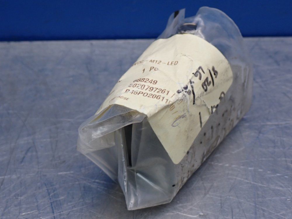 Festo Solenoid Valve - 688249