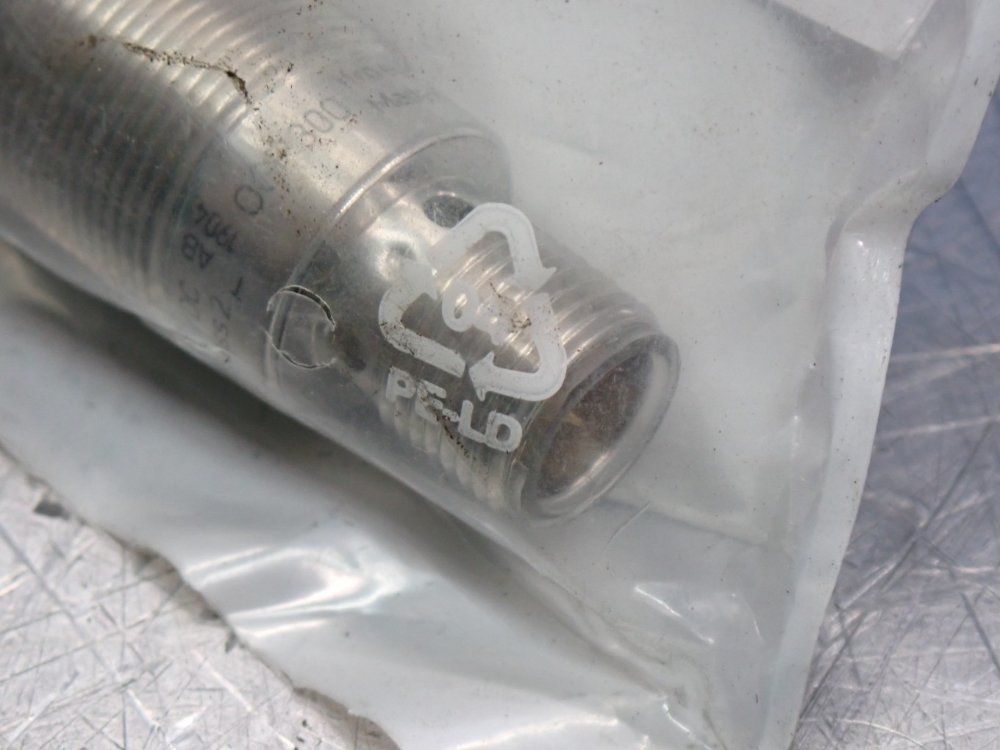 Ifm Photoelectric Sensor - Ogp300