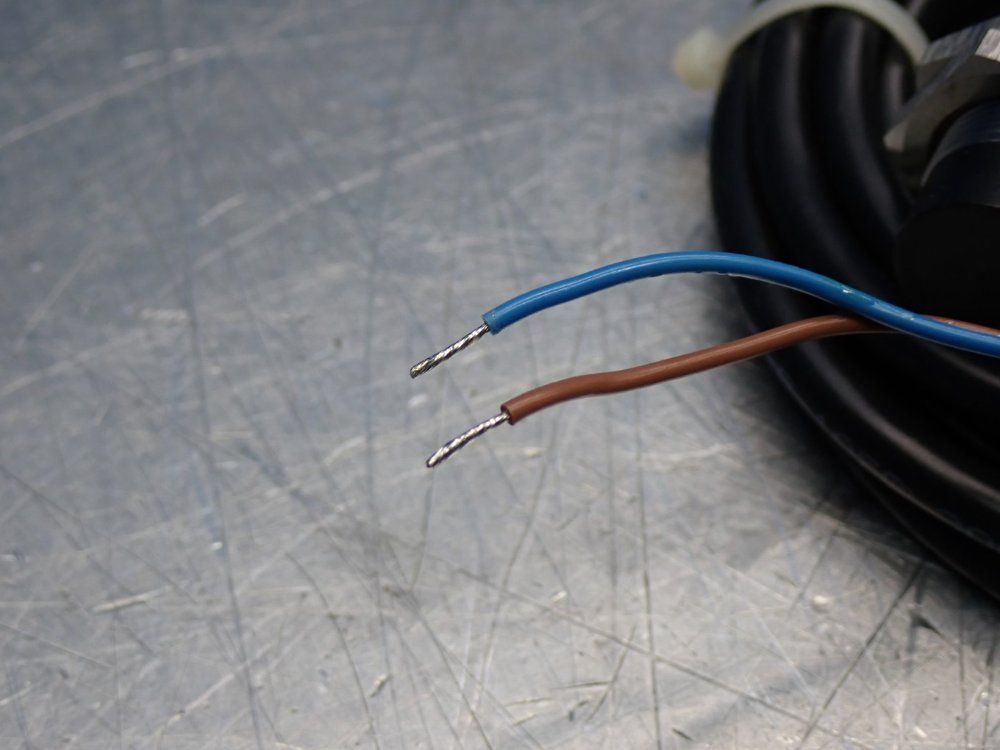 Eaton E57 Inductive Proximity Sensor - Es7lal18a2e