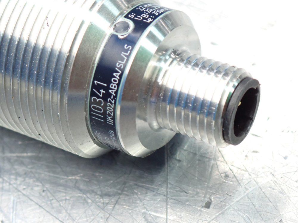 Ifm Inductive Cylindrical Proximity Sensor - Ii0341