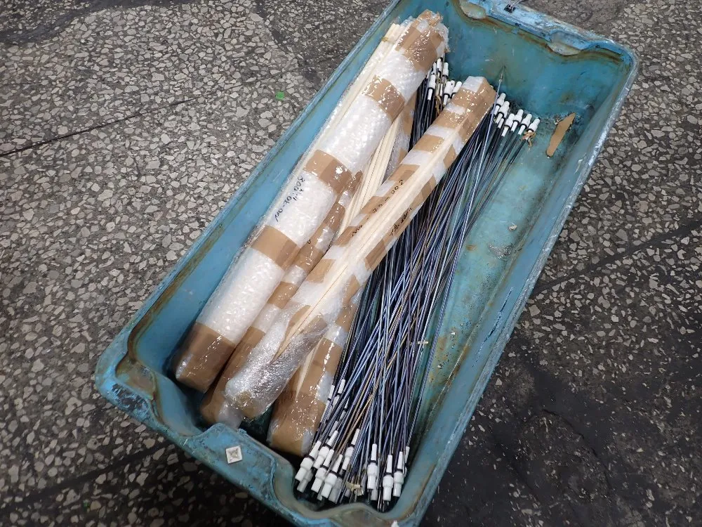 METAL RODS