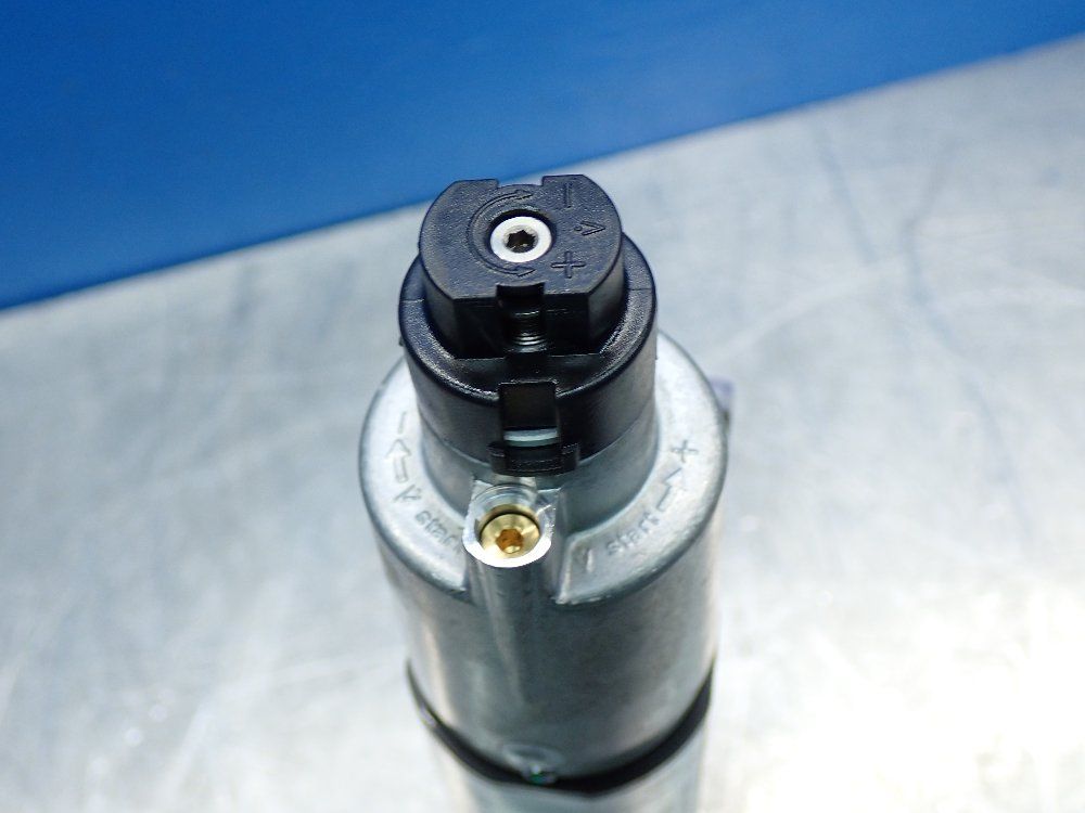 Krom Schroder 500m Bar Max, 5psig Gas Solenoid Valve Unit - 88003767