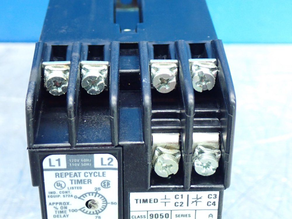 Square D Solid State Timing Relay Module - 9050fsr3