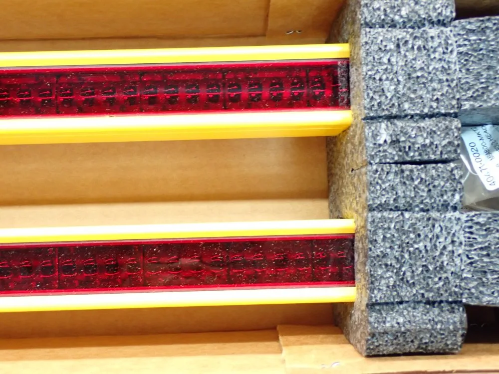 Omron 920mm Light Curtain - 82540-3092