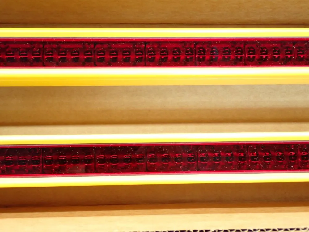 Omron 920mm Light Curtain - 82540-3092