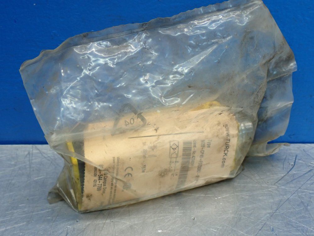 Turck Inductive Proximity Sensor Switch - 4224291