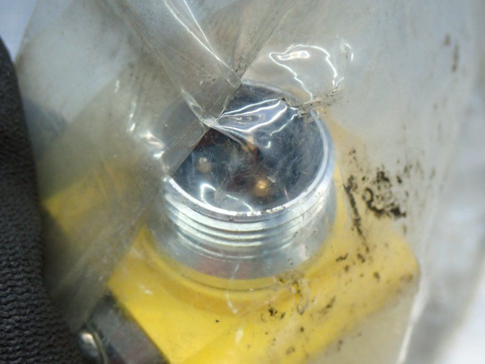 Turck Inductive Proximity Sensor Switch - 4224291