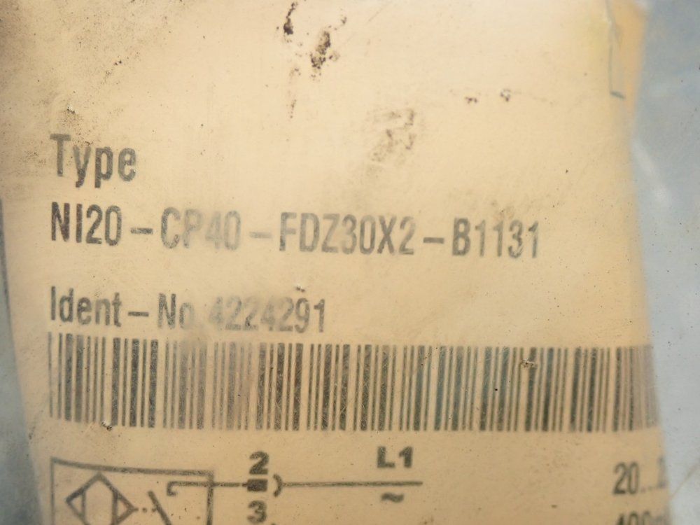 Turck Inductive Proximity Sensor Switch - 4224291