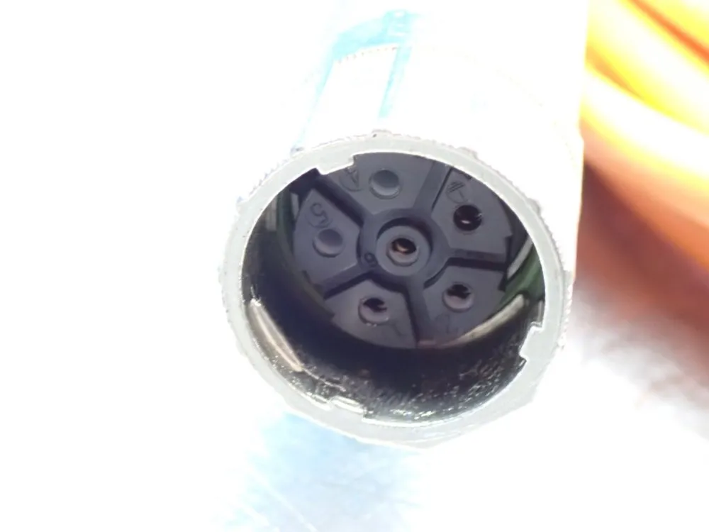 Siemens 10m, 500 Dmax = 8.4 Mm Power Cable Unit - 6fx5002-5cg10-1ba0