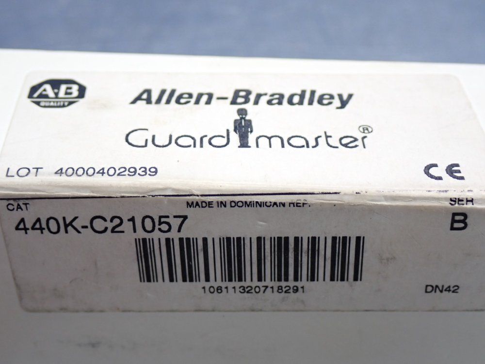 Allen Bradley Guardmaster Cadet 3 Tounge Interlock