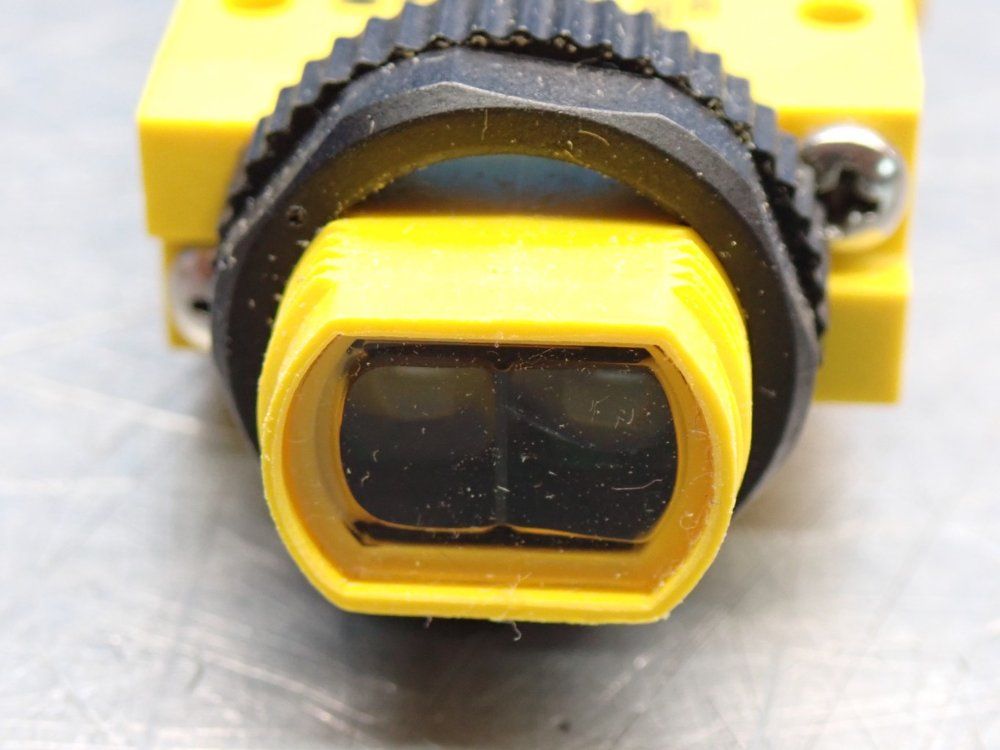 Banner Minibeam Series Industry Standard Sensor Unit
