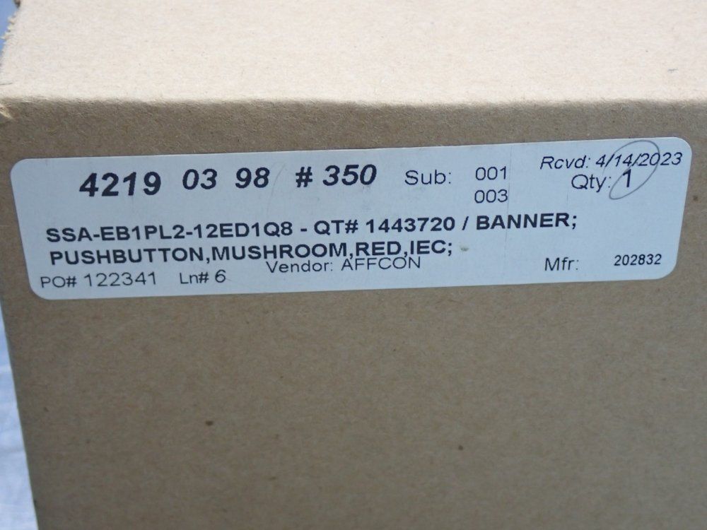Banner Flushmount Emergency Stop Button