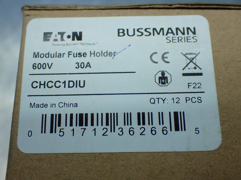 Eaton 12 Modular Fuse Holders. - Chcc1diu