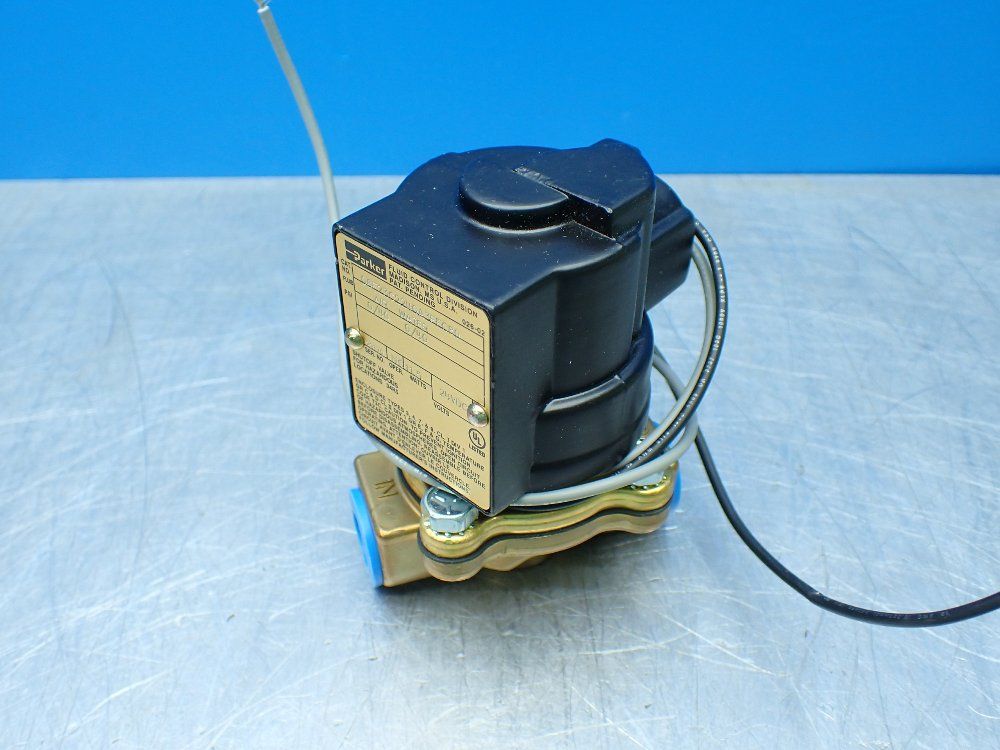 Parker 3/8"npt, 5/8" Orifice, Pneumatic Solenoid Valve - 06f23c2240a3fec80