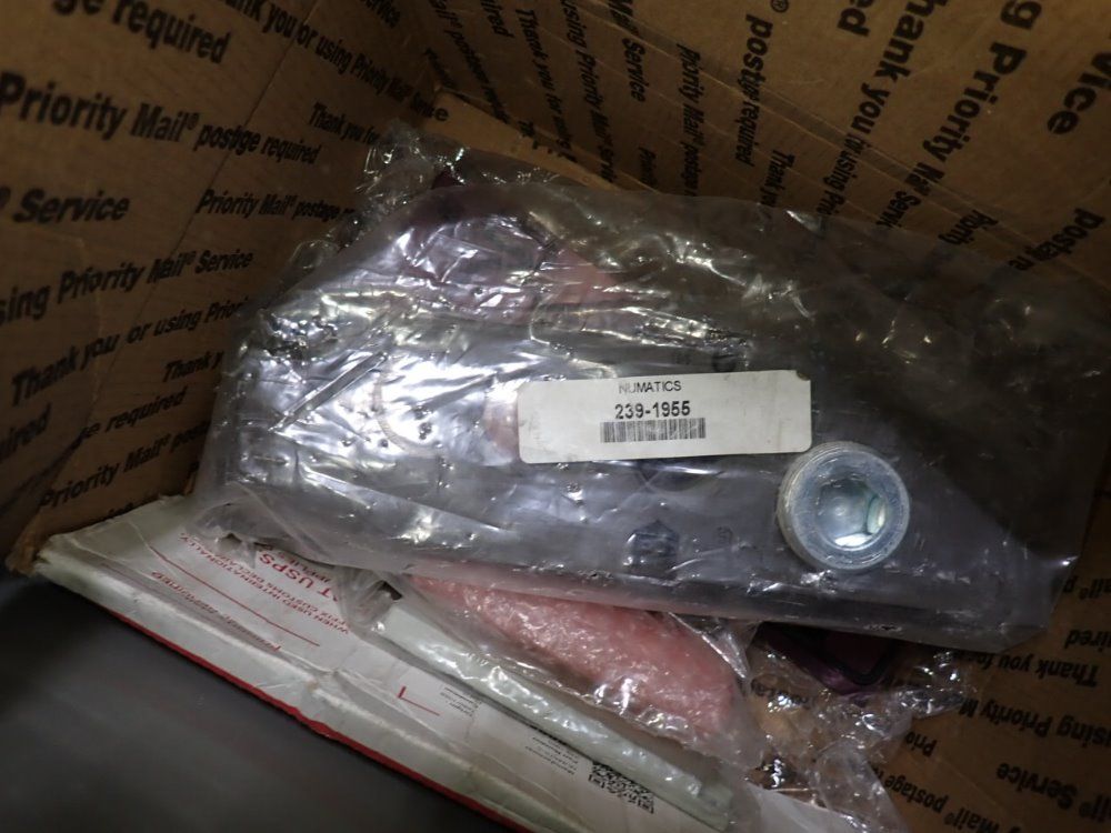 Numatics End Plate Kit - 239-1955