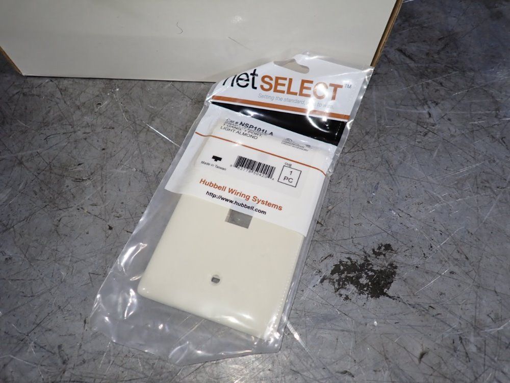 Hubbell Wall Plates - Nsp101la
