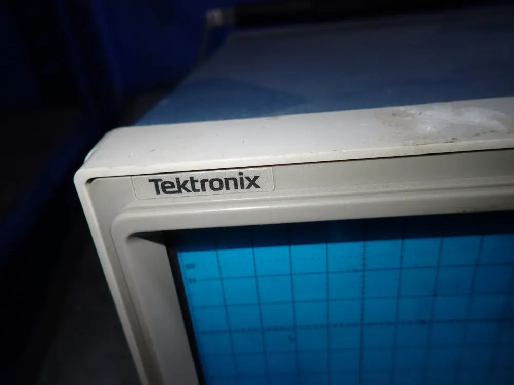Tektronix Oscilloscope - 2235