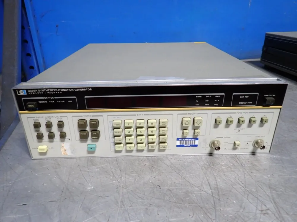 Hp Synthesizer/function Generator - 3325a