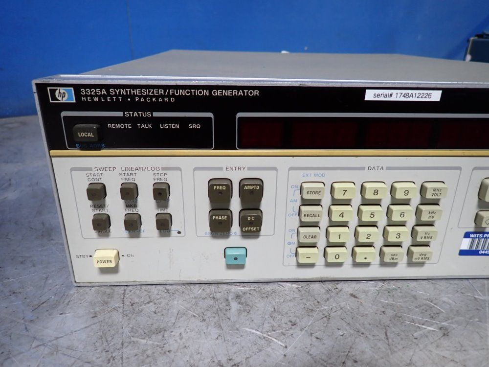 Hp Synthesizer/function Generator - 3325a