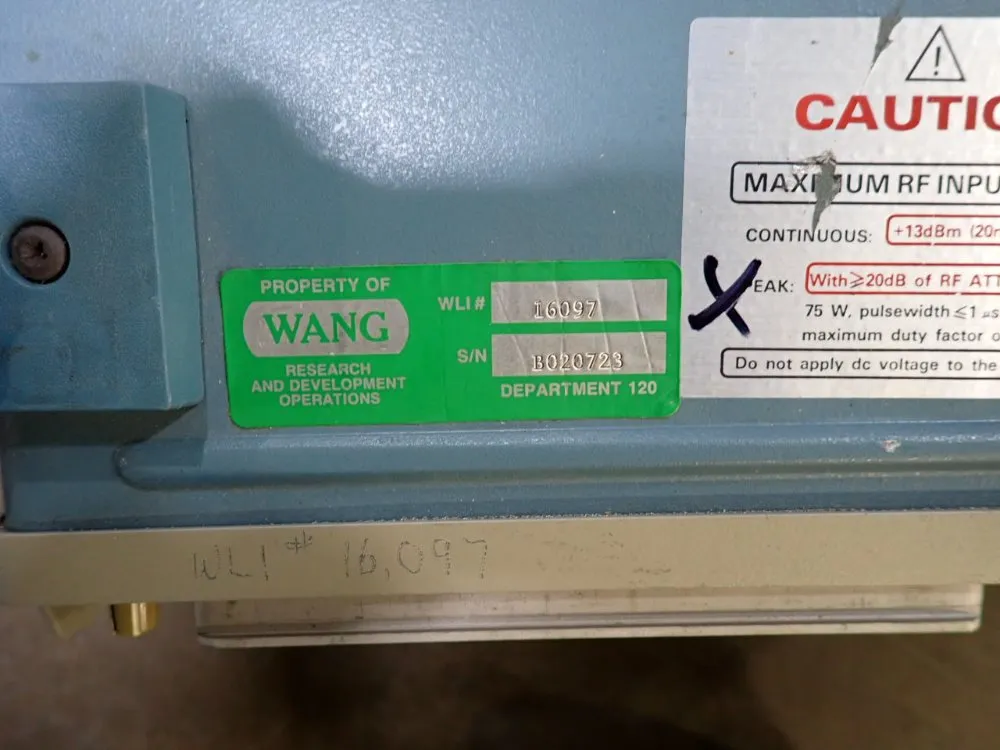 Tektronix Spectrum Analyzer - 496