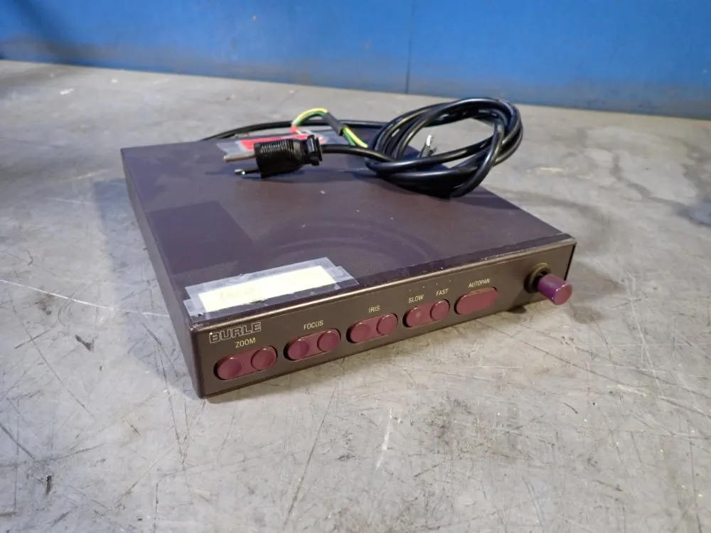 PAN & TILT/ZOOM LENS CONTROLLER