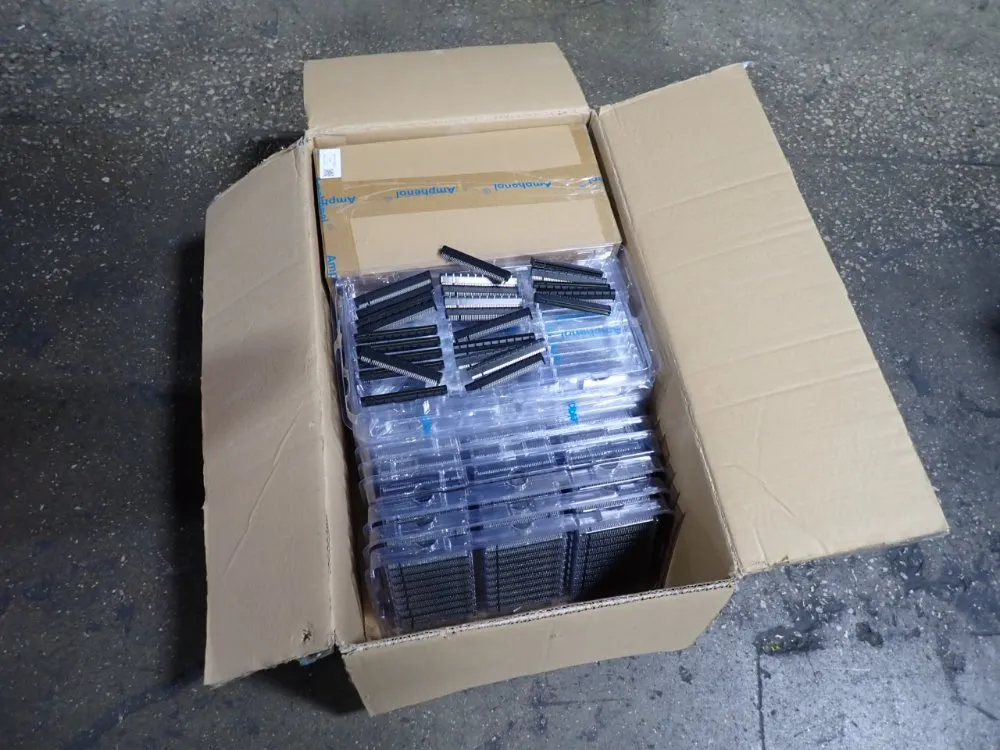 Amphenol Connectors - 10018783-10003tlf