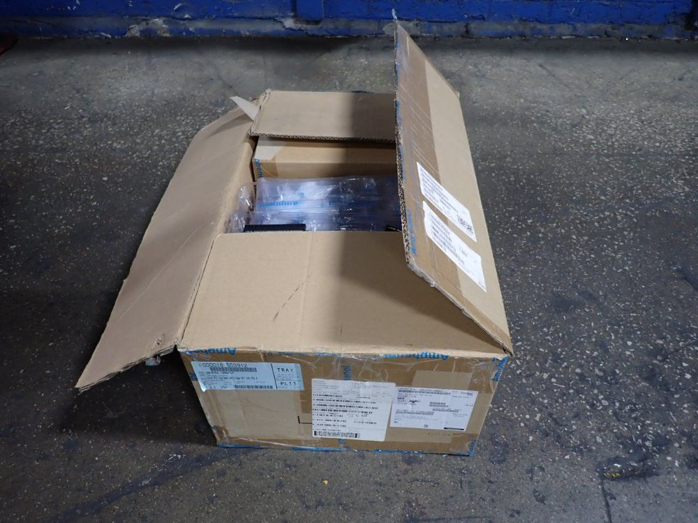 Amphenol Connectors - 10018783-10003tlf