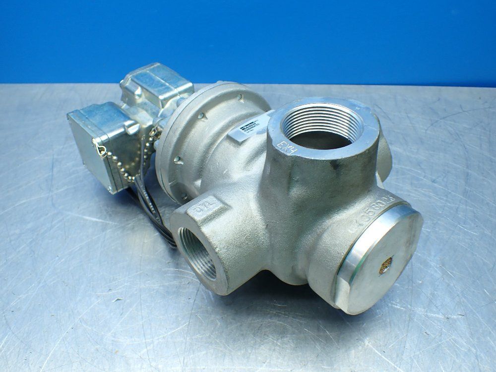 Parker 1-1/4" Inlet & Cyl. - 1-1/2" Exhaust Remote Pilot Operated Solenoid Valve - N3658504753