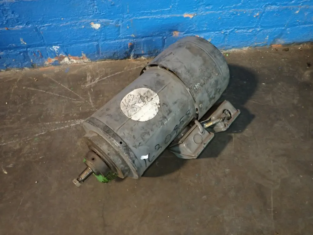 Fuji Electric 1.5 Kw Motor - Mlh6097k