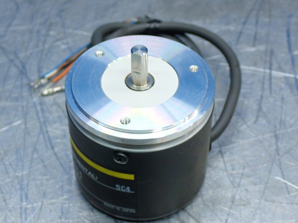 Omron 55mm Diameter High-resolution Rotary Encoder - E6d-cwz1e 3600p/r