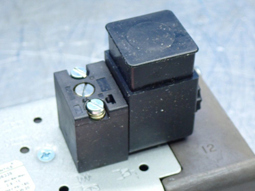 Aventics Working Pressure: 0 Bar-10.3 Bar Pneumatic Directional Valve Unit - R432006339