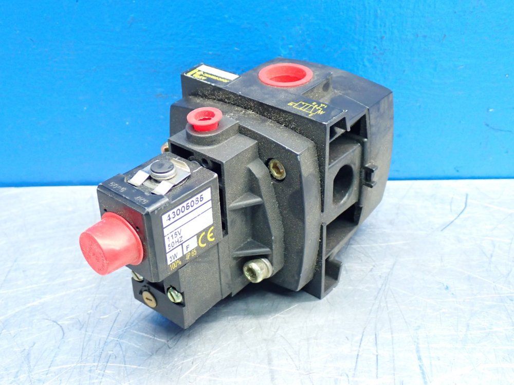 Asco Pipe Size: 1/2in 3-way Pneumatic Control Valve - 28400051-120/60