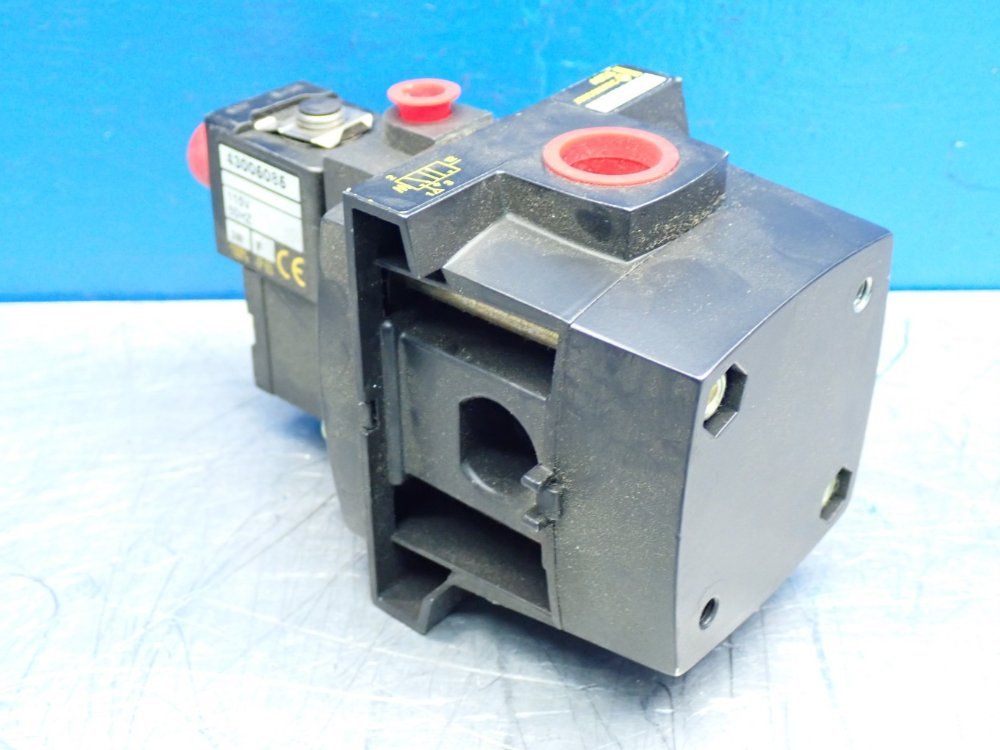 Asco Pipe Size: 1/2in 3-way Pneumatic Control Valve - 28400051-120/60