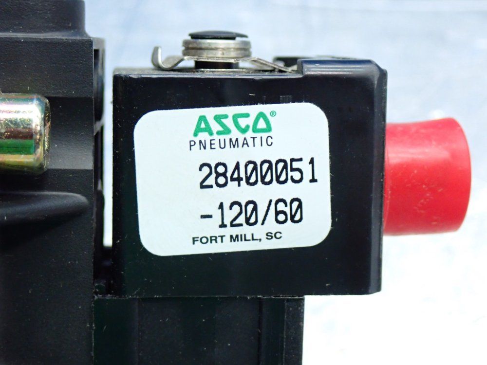 Asco Pipe Size: 1/2in 3-way Pneumatic Control Valve - 28400051-120/60