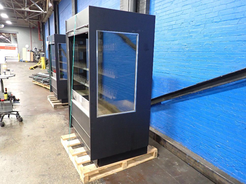Federal Display Refrigerator