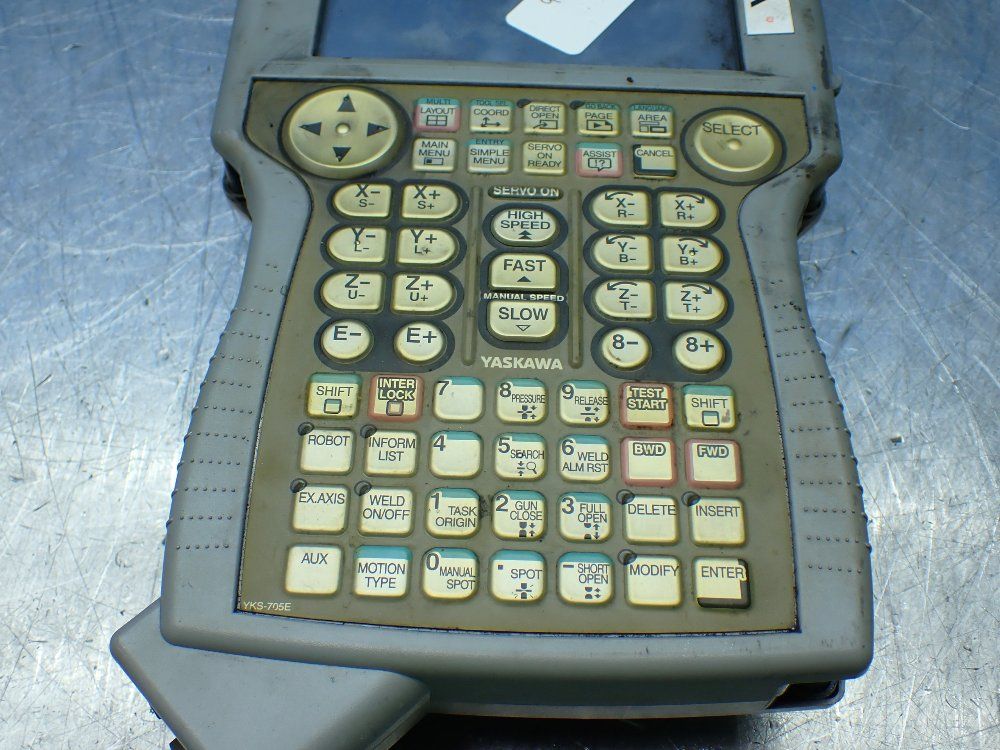 Yaskawa Electric Teach Pendant. - Jzrcr-ypp21-1