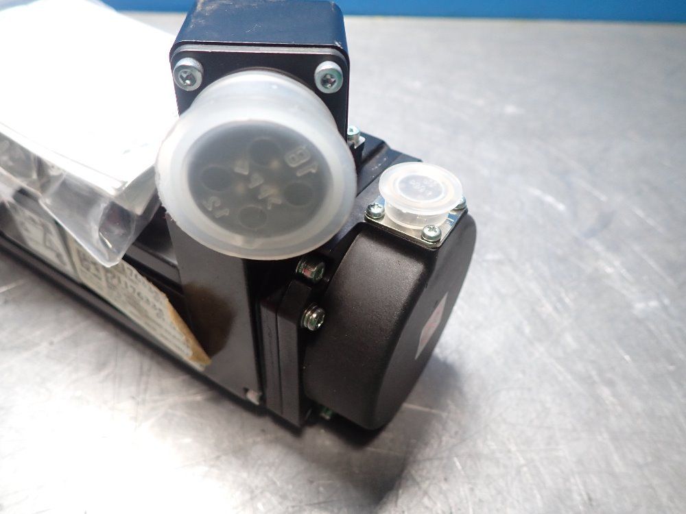 Mitsubishi 136 V, 11 Amps, 2 Kw Ac Servo Motor - Hg-jr203k