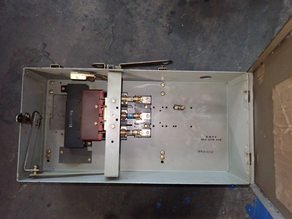 Westinghouse 30 Amp/240 Volt Bus Plug - Tap 321