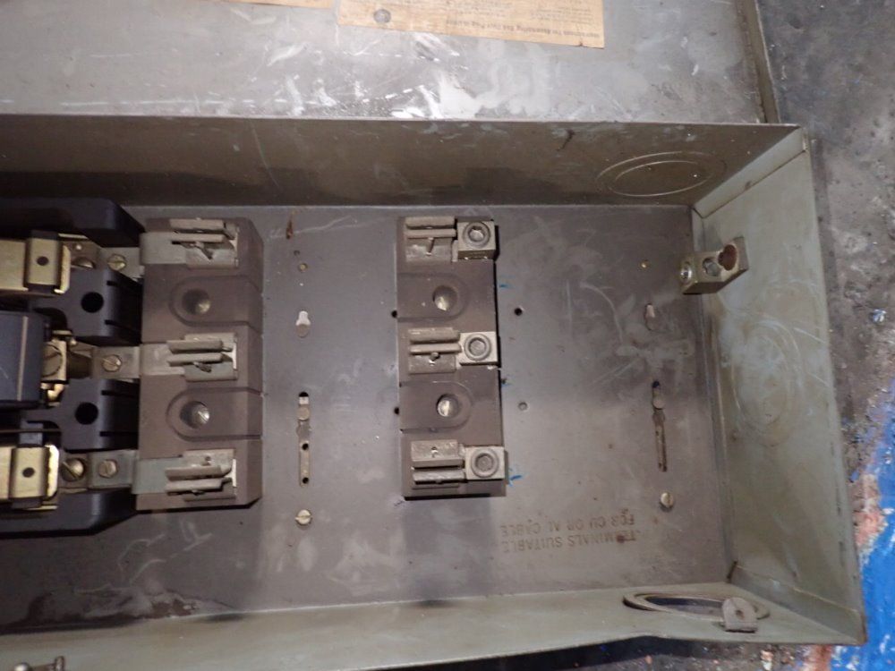 Westinghouse Bus Plug