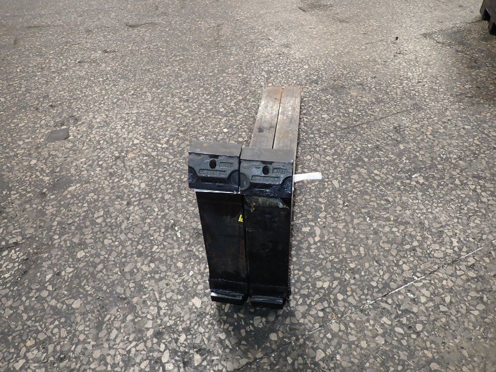 Cascade Forklift Forks