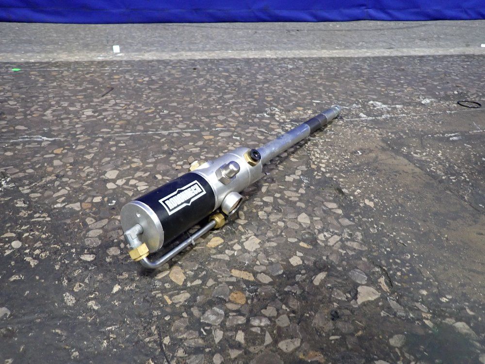 Roughneck Grease Pump