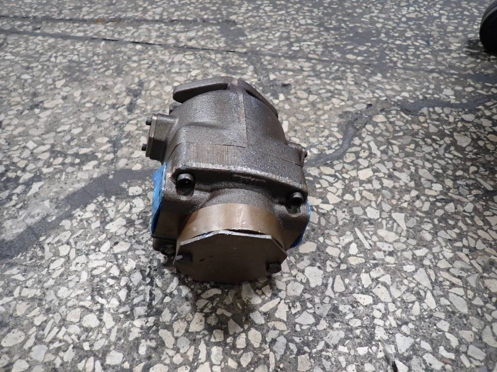 Parker Hydraulic Pump - Pvp16302r26a112