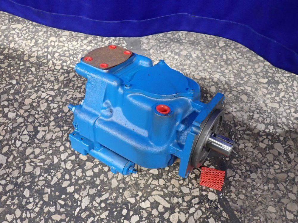 Vickers Pvh74qicrsf1s10c2531 Hydraulic Pump - Pvh74qicrsf1s10c2531