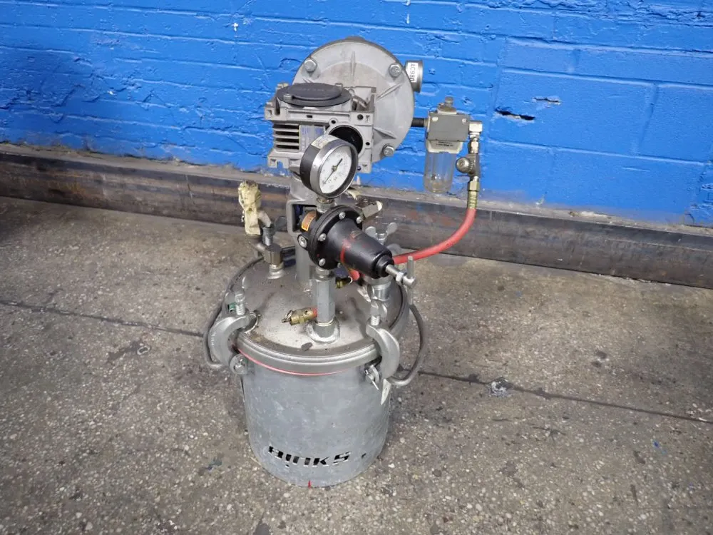 PRESSURE TANK