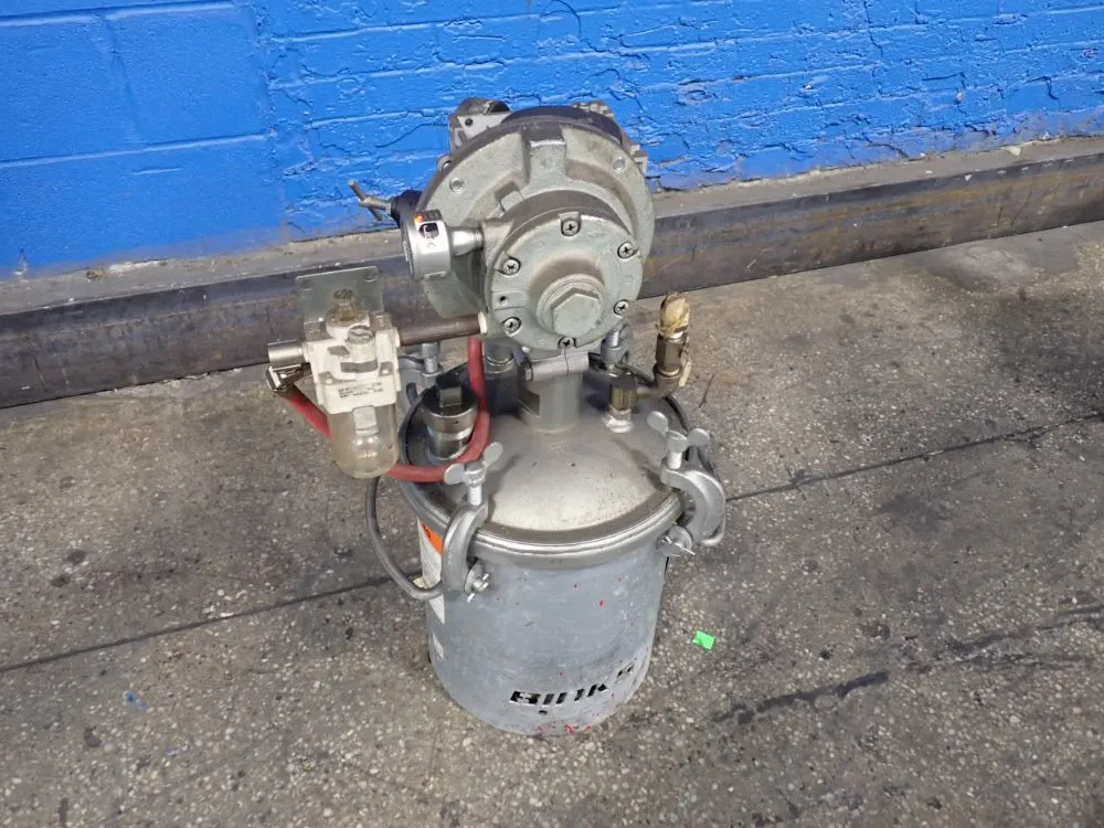 PRESSURE TANK