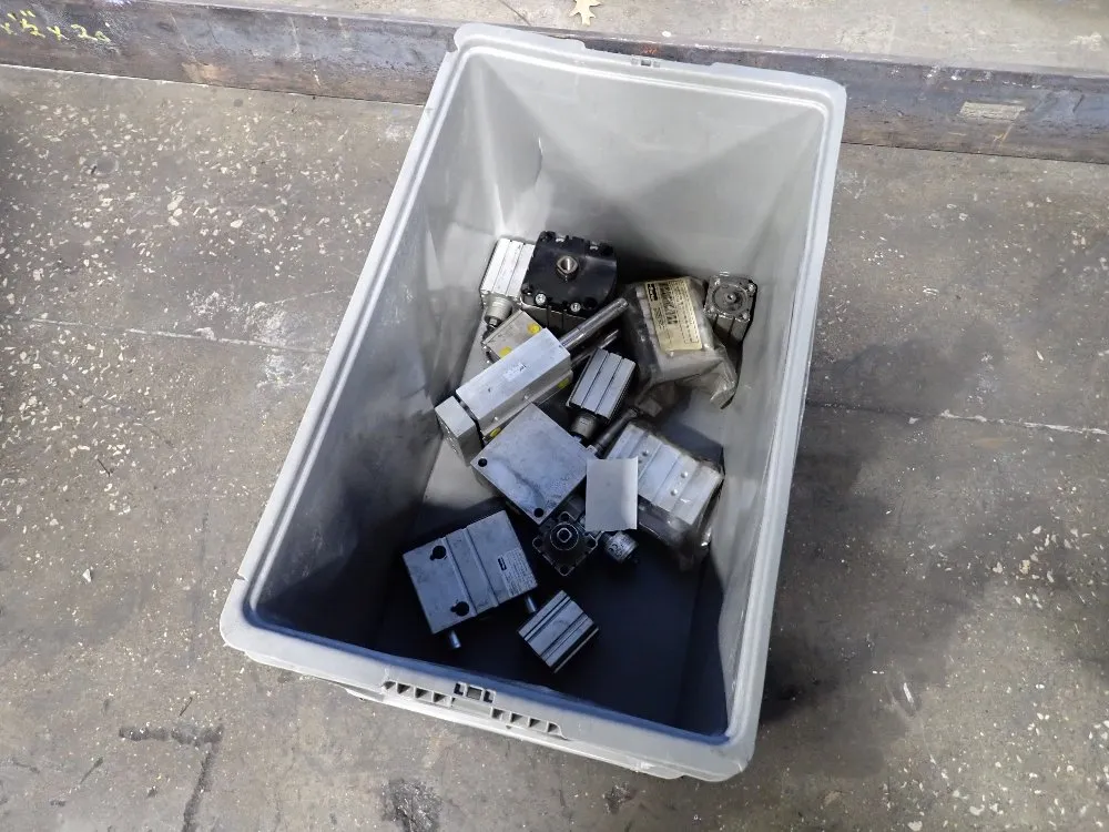 PNEUMATIC COMPONENTS