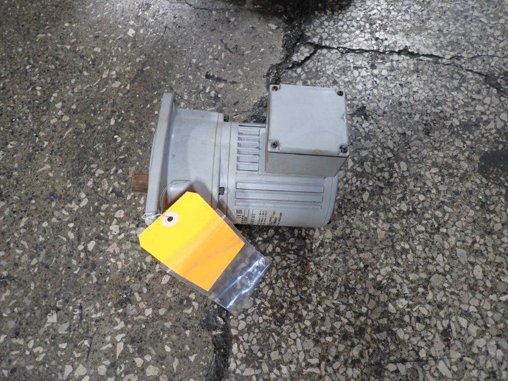 Nissei Corp 0.1 Kw Gear Drive - G3fm-18-10-t010axbg3-n316